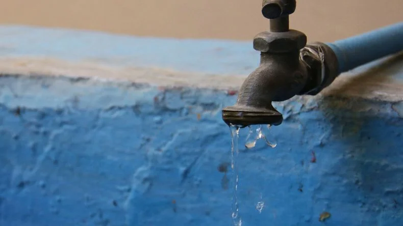 ABSA informó que un pozo de agua fue vandalizado en Los Hornos