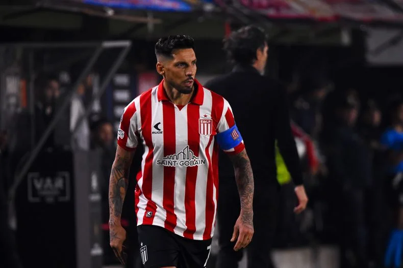 Jos&eacute; Sosa tiene chances de ser titular el domingo en Estudiantes - Argentinos Juniors