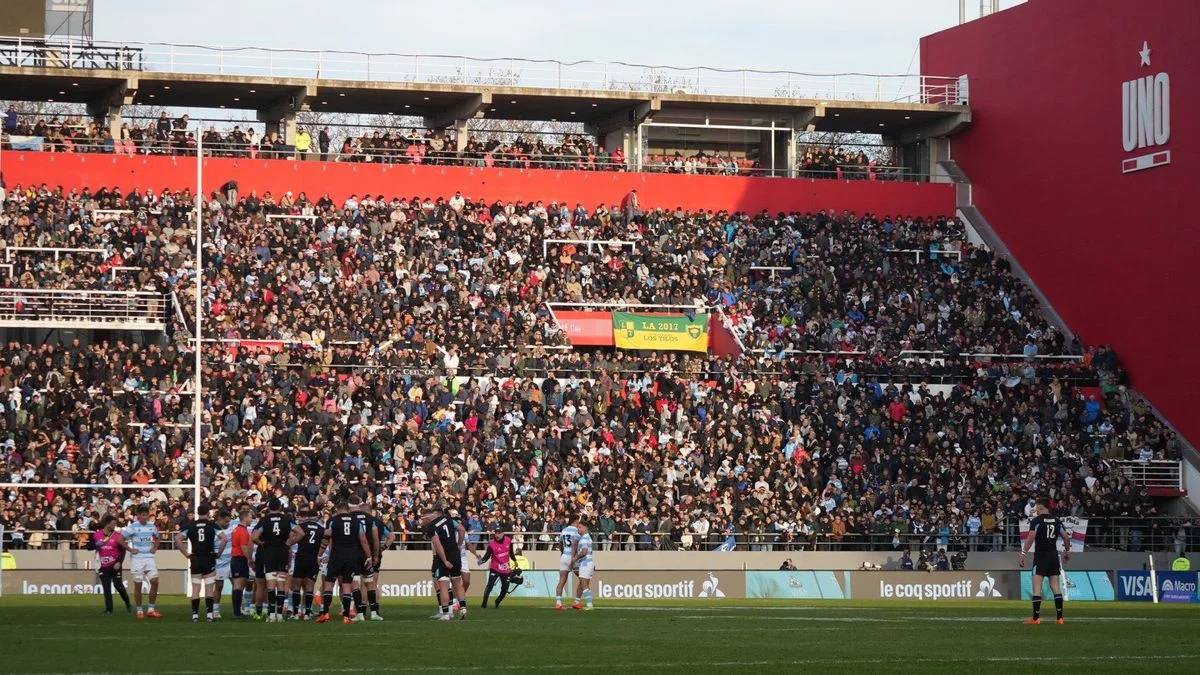 Derrota de Los Pumas ante Inglaterra en el Estadio UNO