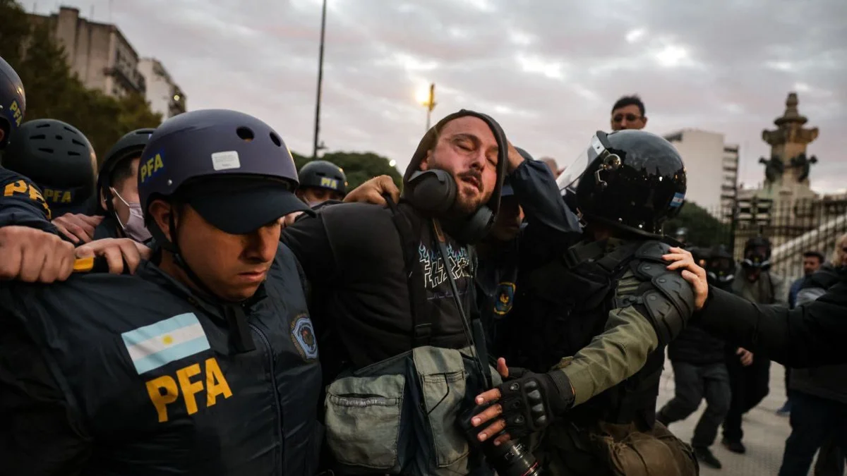 Patricia Bullrich volvió a justificar la represión a jubilados