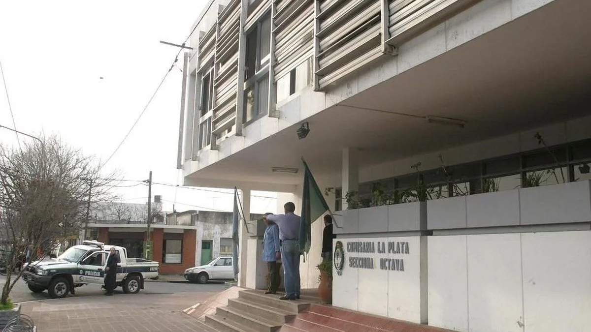 La Justicia ordenó la clausura de los calabozos de la comisaría Octava de La Plata