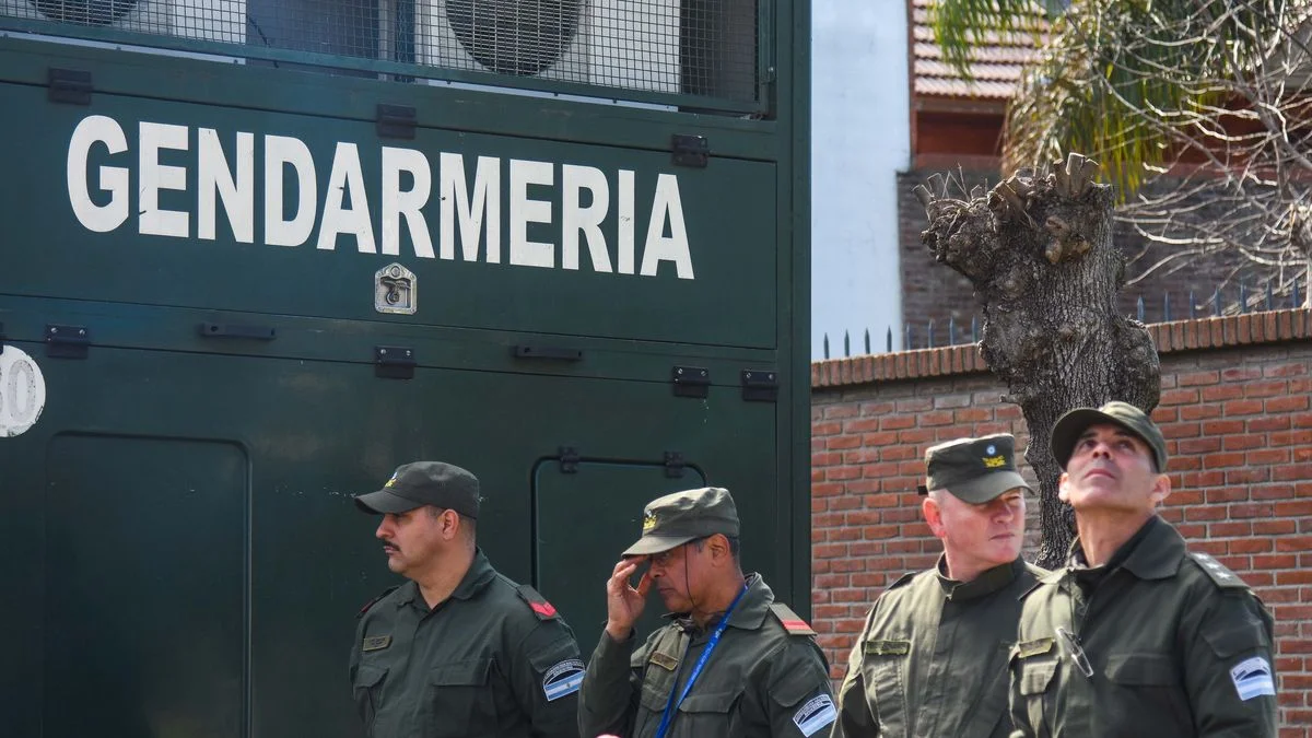 Nación acelera la reestructuración de todas las fuerzas federales