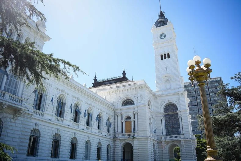 Municipales de La Plata le pidieron un aumento a Julio Alak