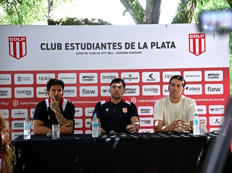 Alexander Medina fue presentado como t&eacute;cnico de Estudiantes&nbsp;