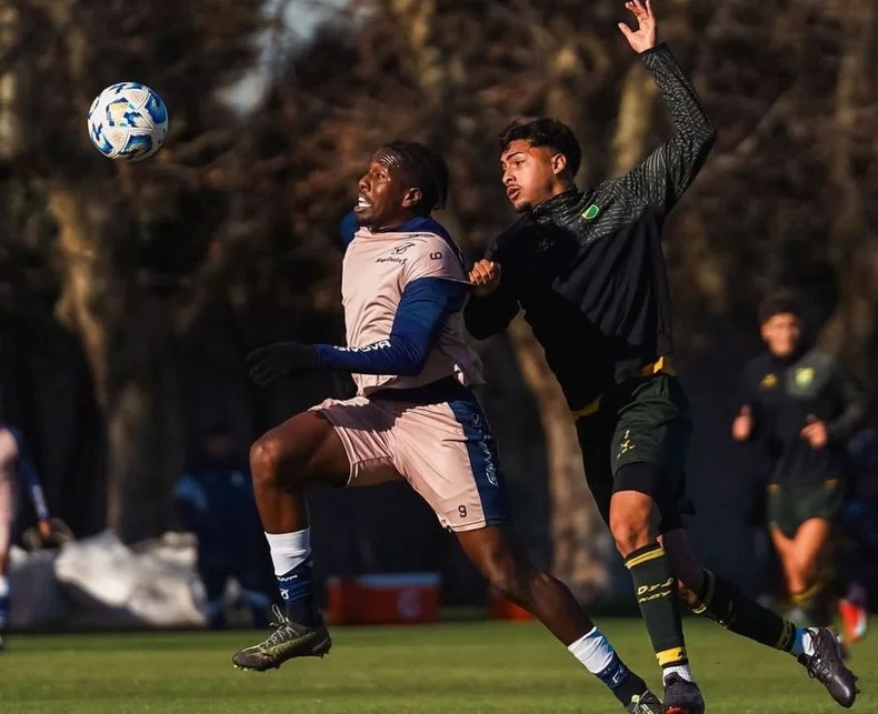 Gimnasia venci&oacute; a Defensa y Justicia 1-0 en Florencio Varela. El gol fue obra de Jan Hurtado