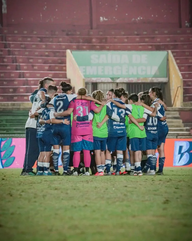 El F&uacute;tbol Femenino de Gimnasia se plant&oacute; ante el Palmeiras de Brasil