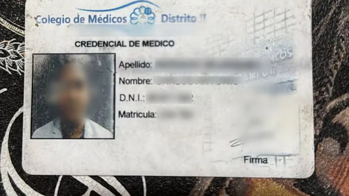 Ambulancias truchas y sellos "prestados": así operaba la red de medicina ilegal en la región