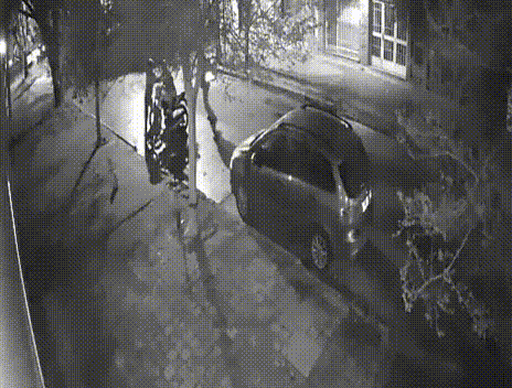"Me dieron un tiro": motochorros asaltaron a un repartidor en La Plata