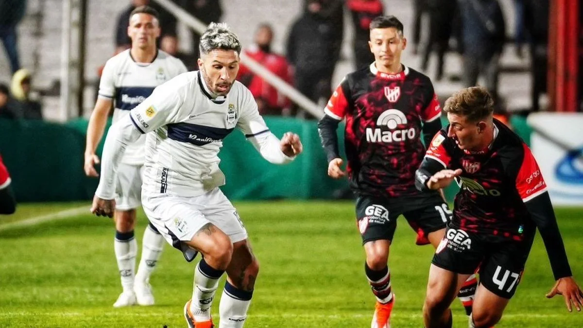 Gimnasia debuta en el torneo contra el Instituto de Troglio