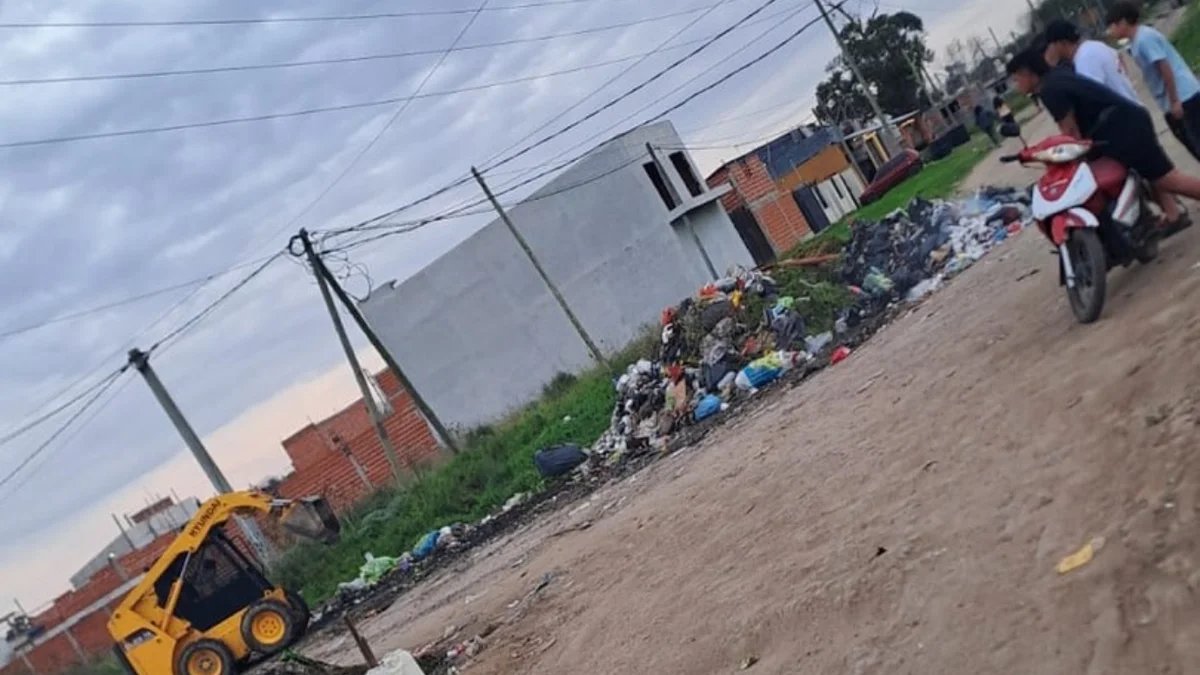 Basural a cielo abierto es una amenaza para vecinos de La Plata