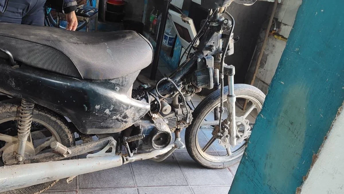 Berisso: detuvieron a su novio y fue a la comisaría con una moto robada