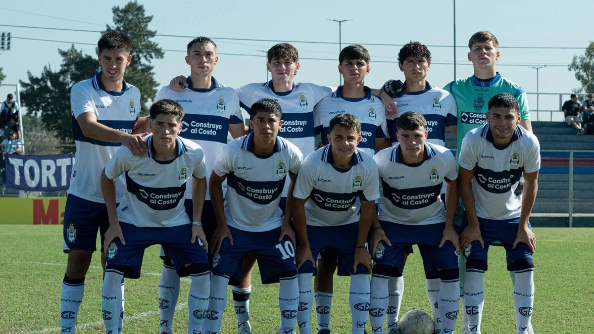 Increíble: el golazo que marcó un juvenil de Gimnasia frente a Argentinos Juniors