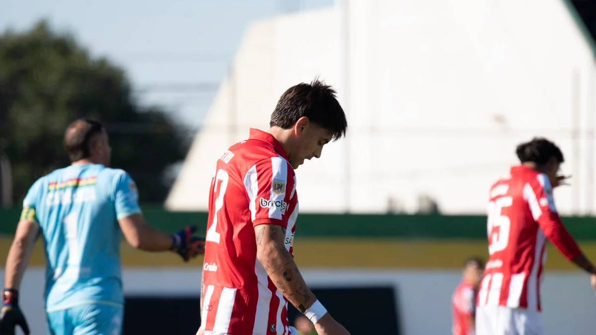 Estudiantes perderá a Alexis Castro por dos partidos