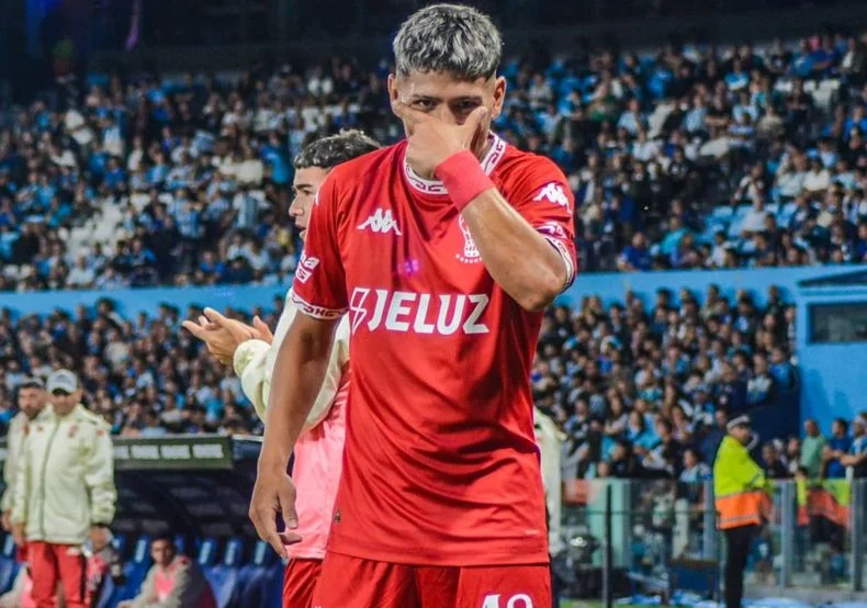 Eric Ram&iacute;rez y su cl&aacute;sico festejo cuando anota un gol&nbsp;
