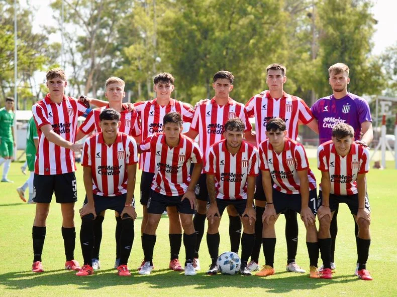 La Reserva de Estudiantes venci&oacute; a Banfield en City Bell