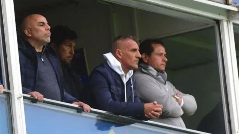 Integrantes del Consejo de F&uacute;tbol de Boca dejar&aacute;n su cargo