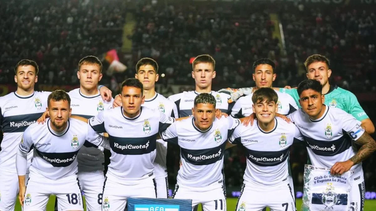 Parecía que se iba de Gimnasia, pero se quedará a pelear un lugar