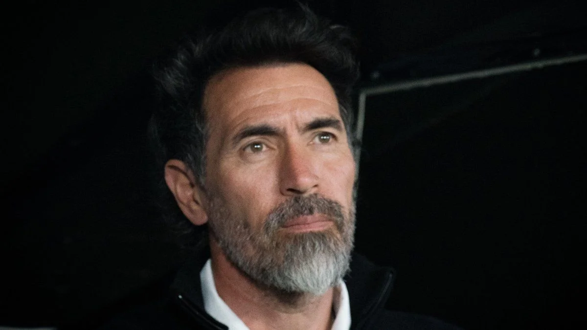 Eduardo Domínguez: "A pesar del golpe el equipo demuestra que está de pie"
