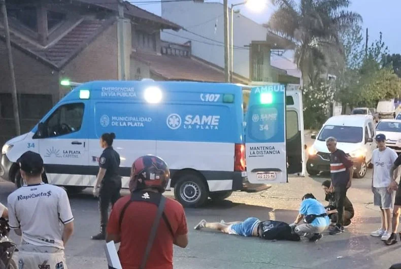 Un motociclista fue atropellado en Tolosa