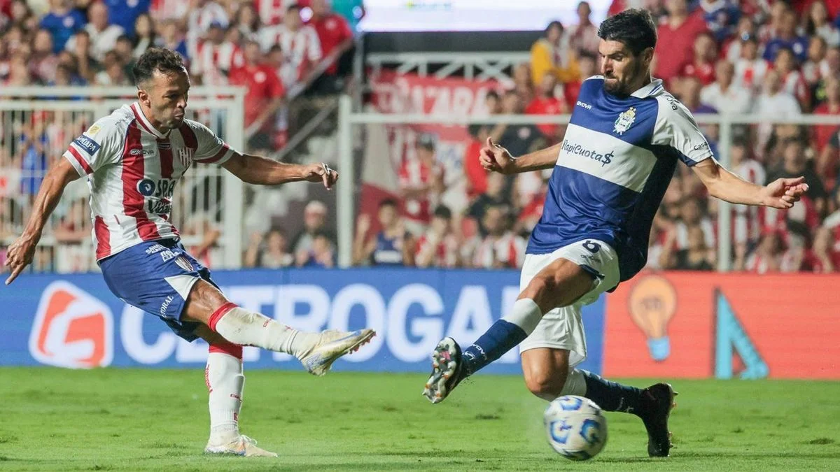 Gimnasia no jugó bien y cayó con Unión en Santa Fe