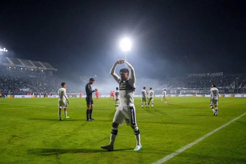 Cristian Tarragona podr&iacute;a volver a Gimnasia. La dirigencia buscar&aacute; cerrarlo esta semana