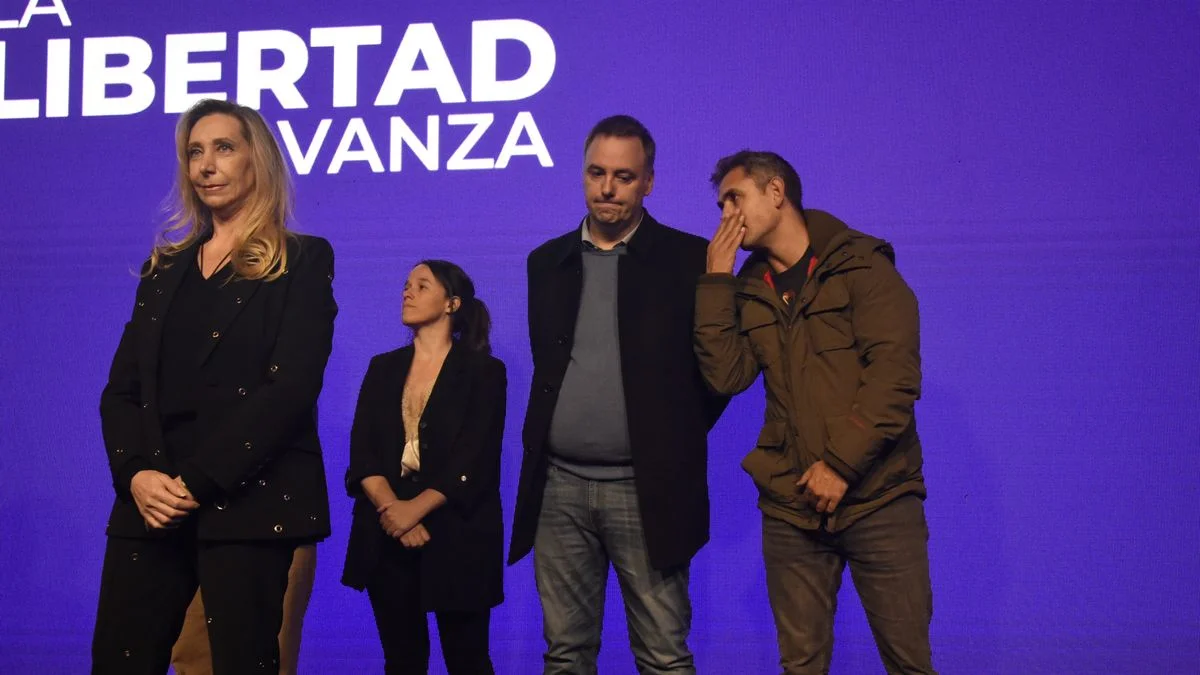 Así aguardaron los resultados en el búnker de La Libertad Avanza