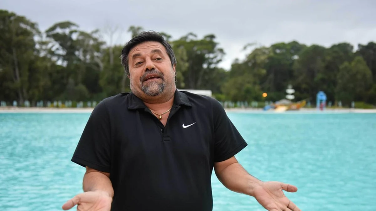 Caruso Lombardi quiere construir una cárcel en el agua para no molestar a vecinos