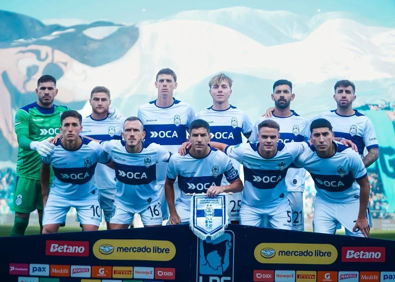 Gimnasia sonr&iacute;e y quiere ir por la clasificaci&oacute;n a los cuartos de final del Torneo Apertura