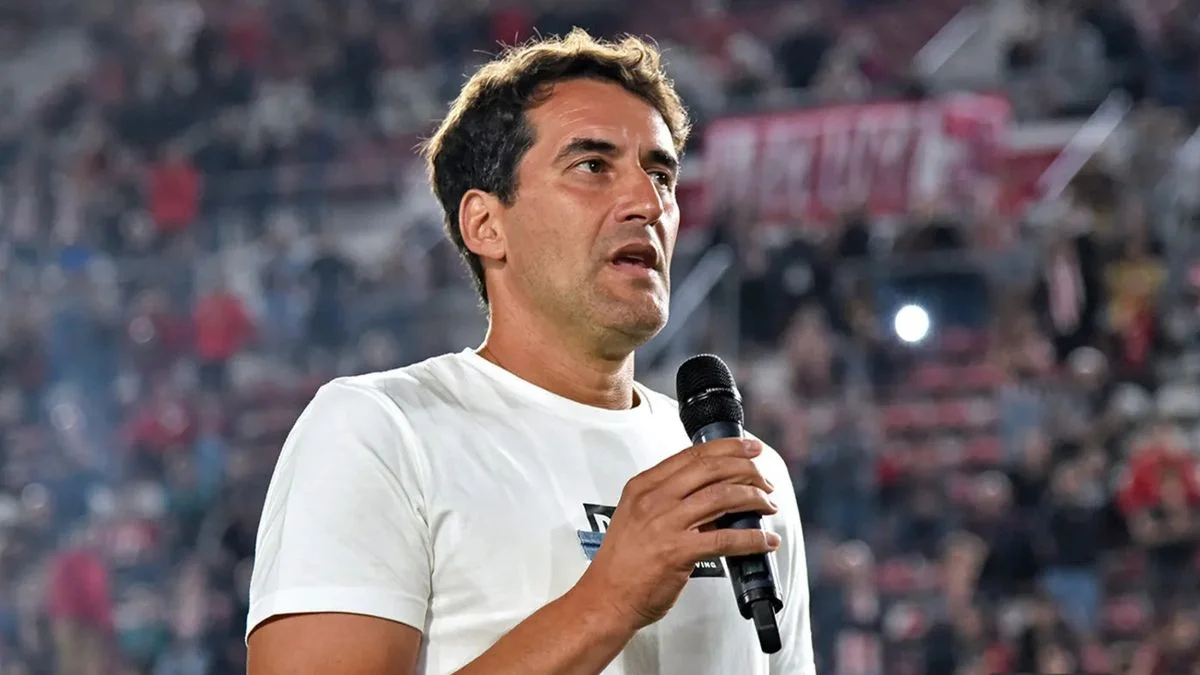 Alayes habló tras la salida de Ascacibar: "El sentimiento tiene que ser de agradecimiento"