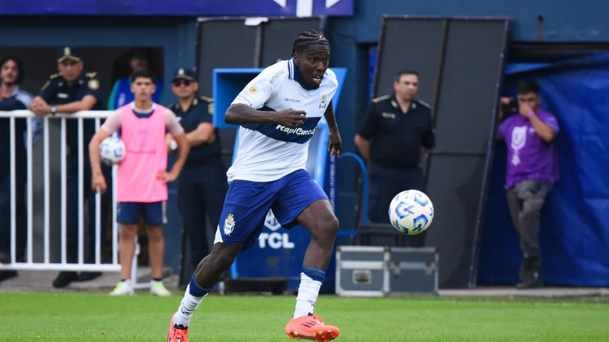 Gimnasia no dejará salir a Jan Hurtado en el presente mercado