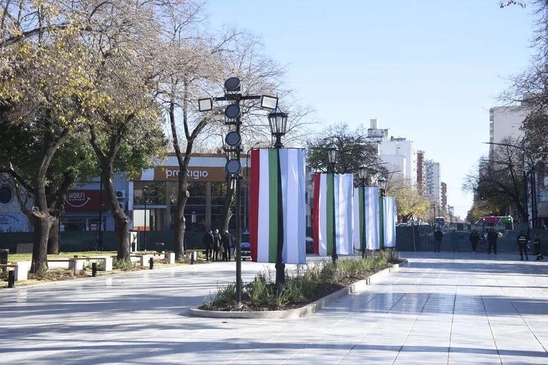 Homenaje a las colectividades italianas de La Plata en Plaza Italia