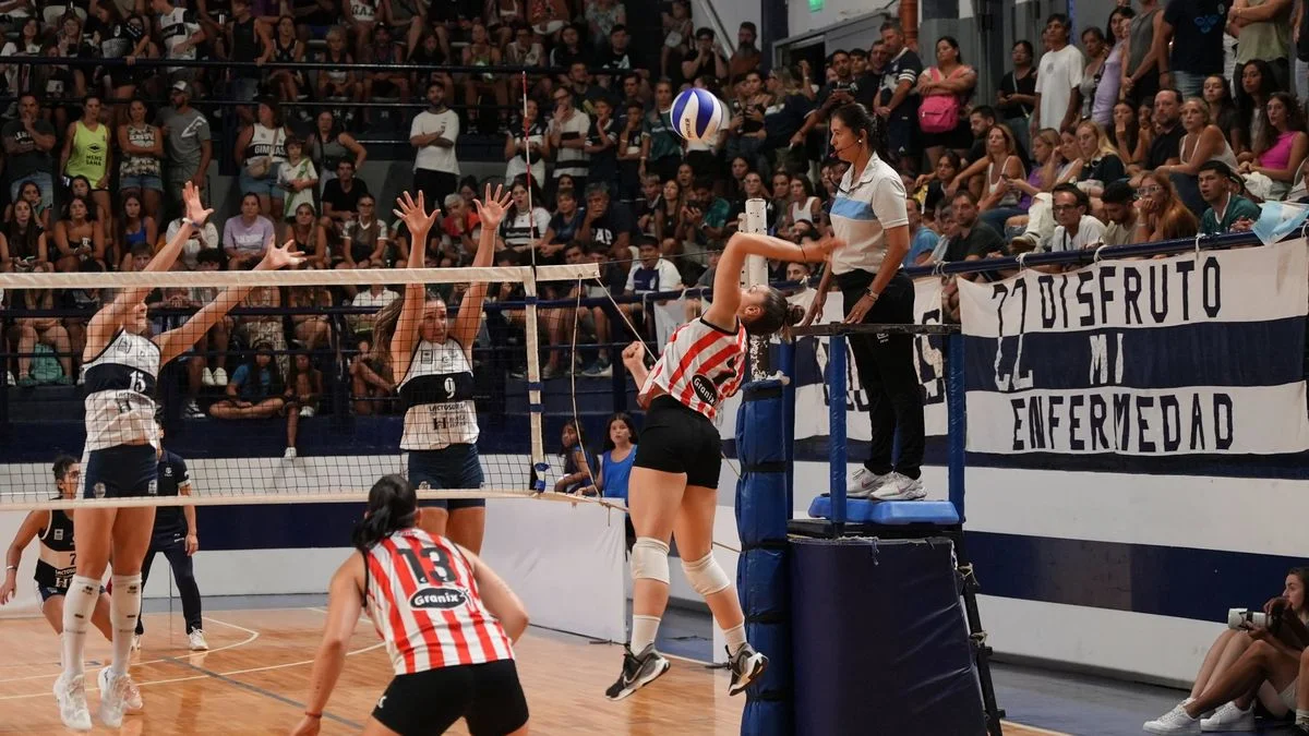 Gimnasia y Estudiantes juegan un nuevo clásico de vóley femenino