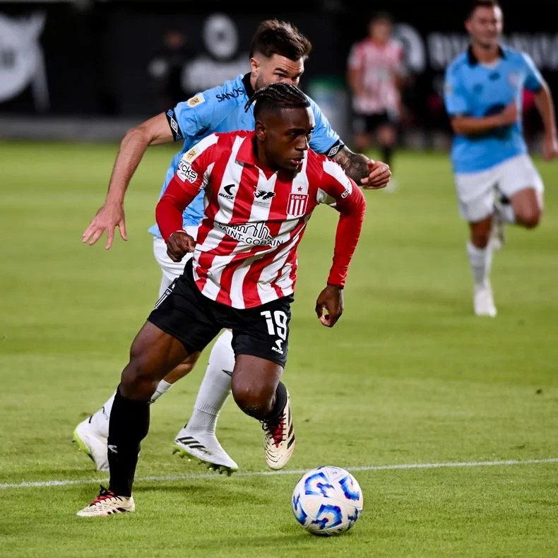 Estudiantes lo buscó, pero perdió ante Belgrano en UNO