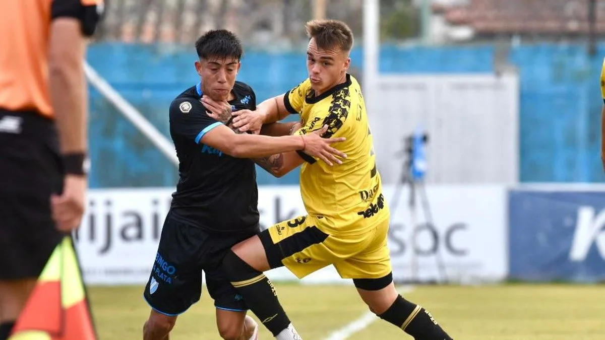 Villa San Carlos cerró el campeonato con derrota en Berisso