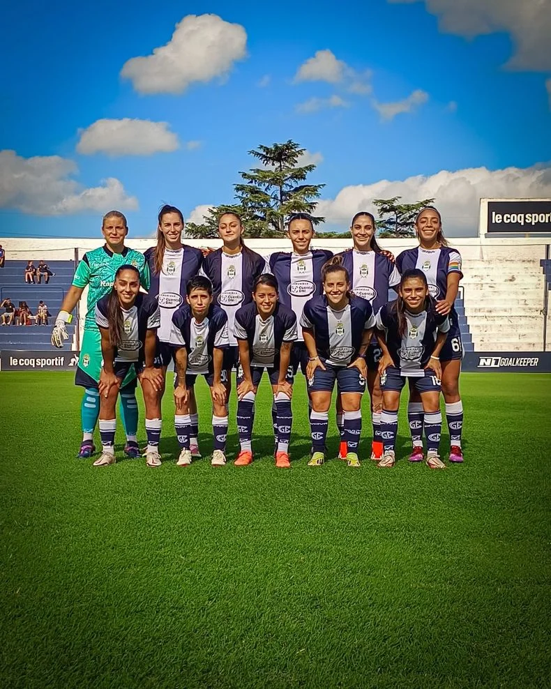 El femenino de Gimnasia gan&oacute; en C&oacute;rdoba y se ilusiona con pelear el Torneo Apertura