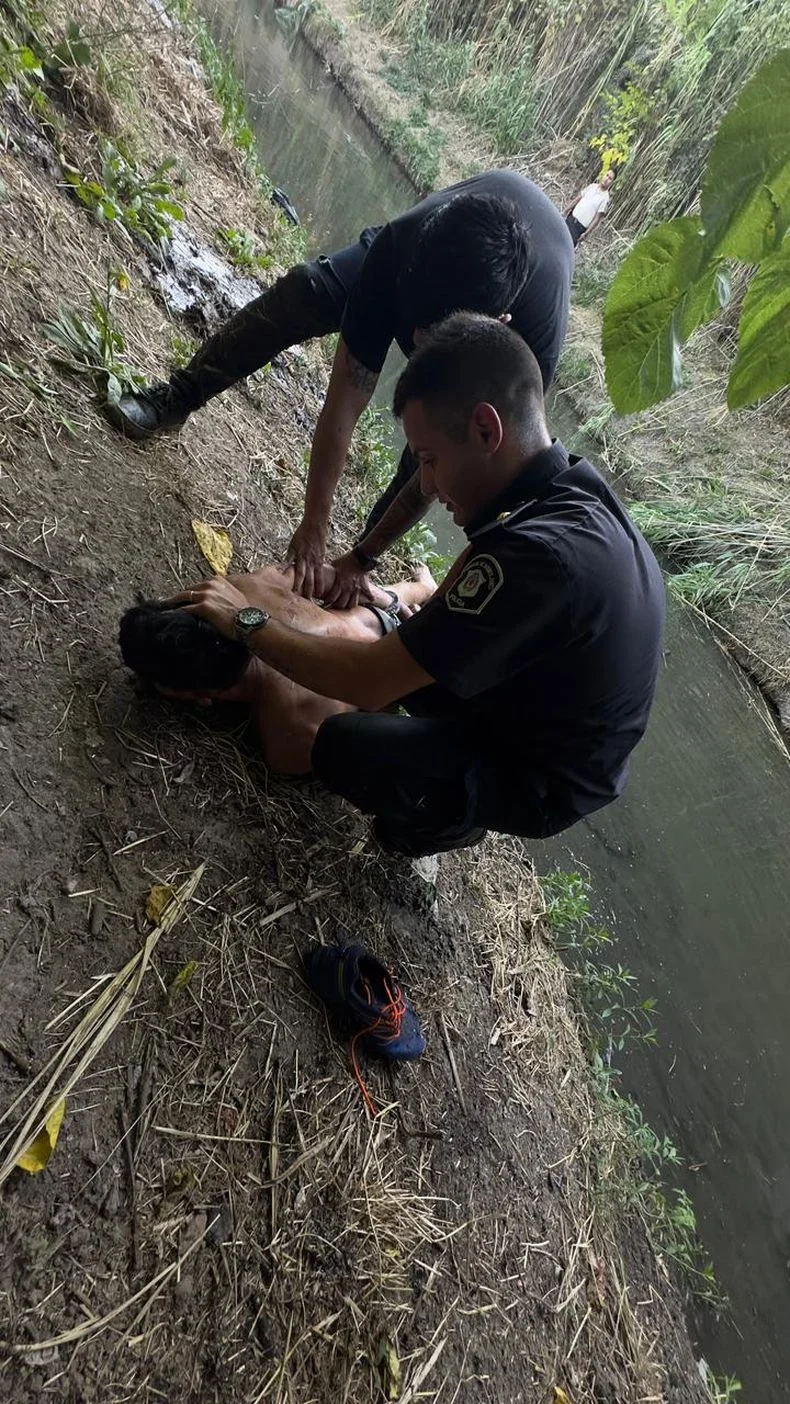 Cay&oacute; en La Plata un ladr&oacute;n acusado de robar a mano armada un kiosco cercano a Plaza Rocha