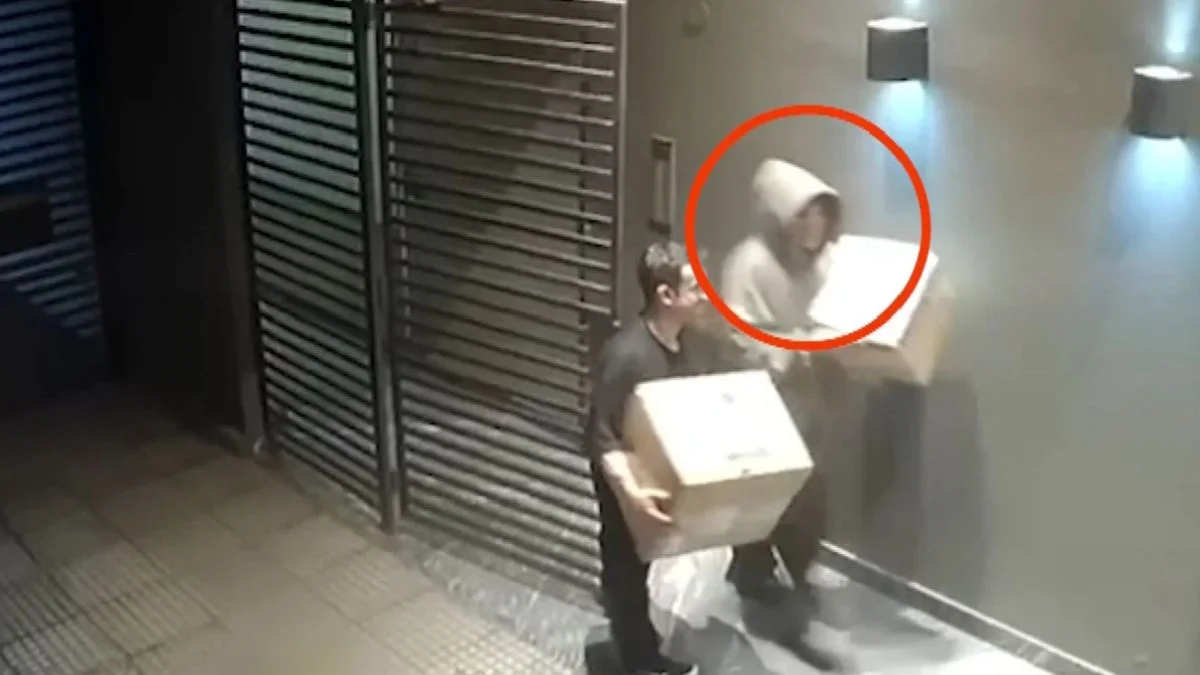 Un ex Gran Hermano fue acusado de robar dos televisores