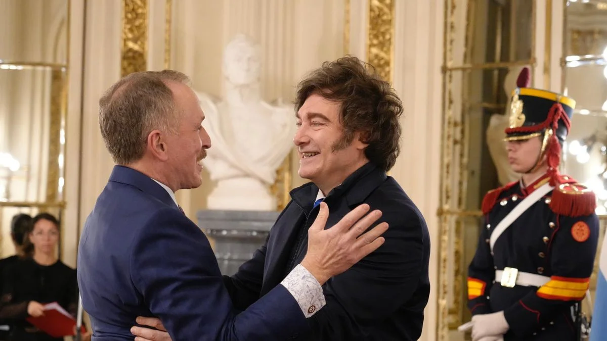 Con la llegada de Lamelas, Milei consolida su relación con Estados Unidos