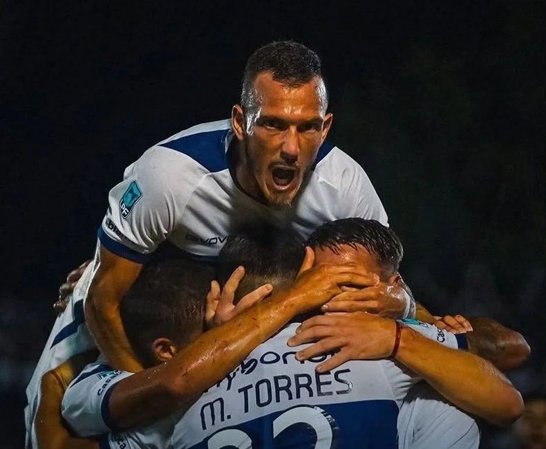 Gimnasia se hizo fuerte en Mendoza y consiguió un triunfo clave en el Torneo Apertura