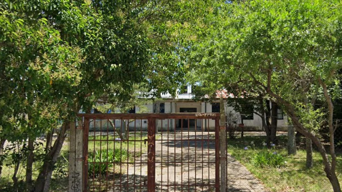 La Escuela Secundaria N° 12 realizará un abrazo simbólico