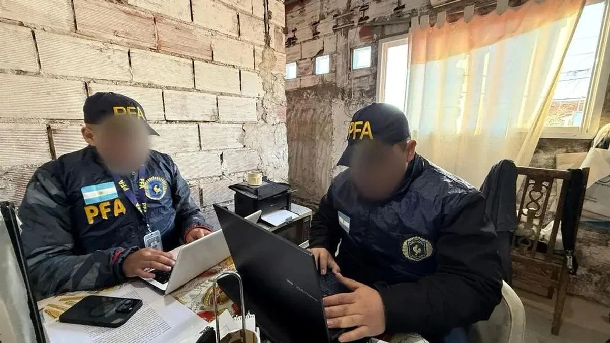 Allanan domicilios en La Plata por una causa vinculada a terroristas de Medio Oriente