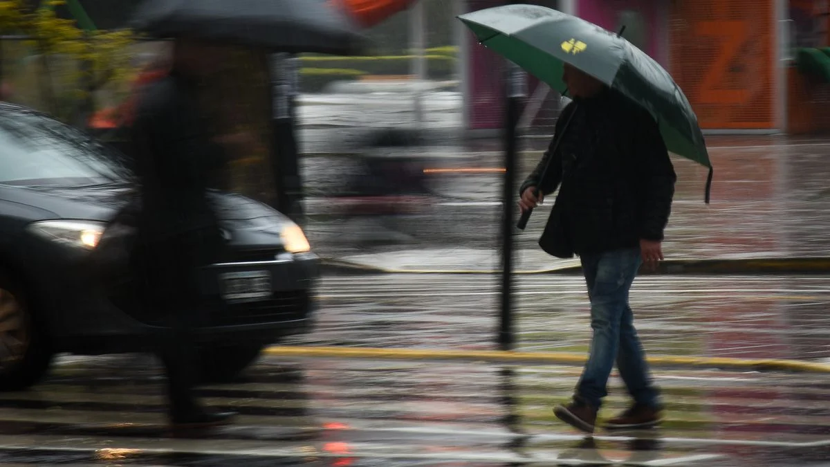 La Tormenta de Santa Rosa llega a La Plata: a qué hora empezaría a llover