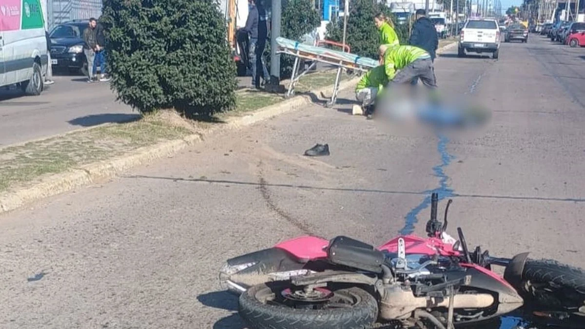 Una menor fue atropellada por una moto en San Carlos