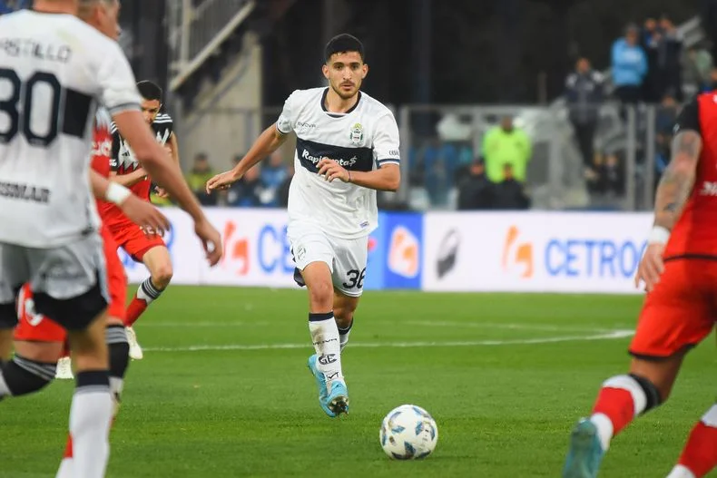 Nicolás Garayalde, ya recuperado podría ser convocado por Gimnasia