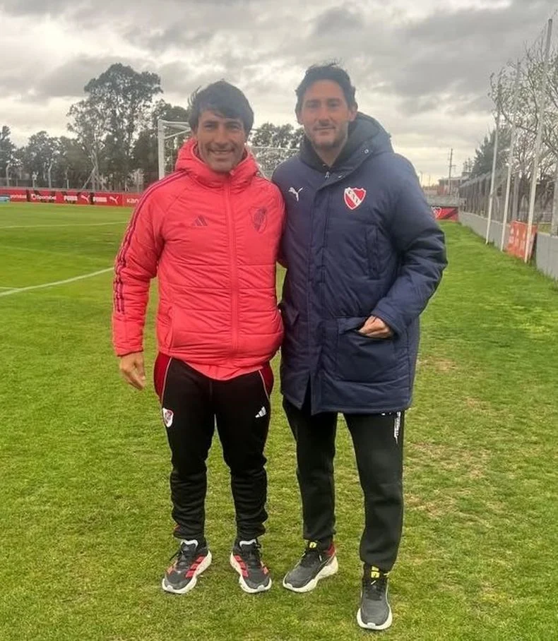 Far&iacute;as y Colotto, juntos como en Estudiantes en una jornada de juveniles de AFA
