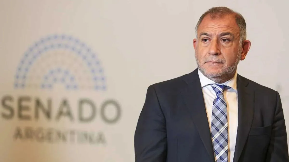 Luis Juez se sumó al bloque de La Libertad Avanza