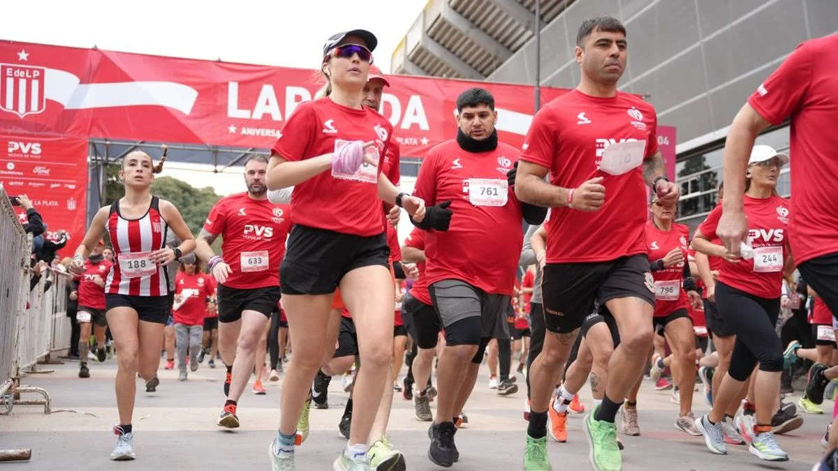 Estudiantes presenta la carrera "120° aniversario - Juan Ramón Verón"