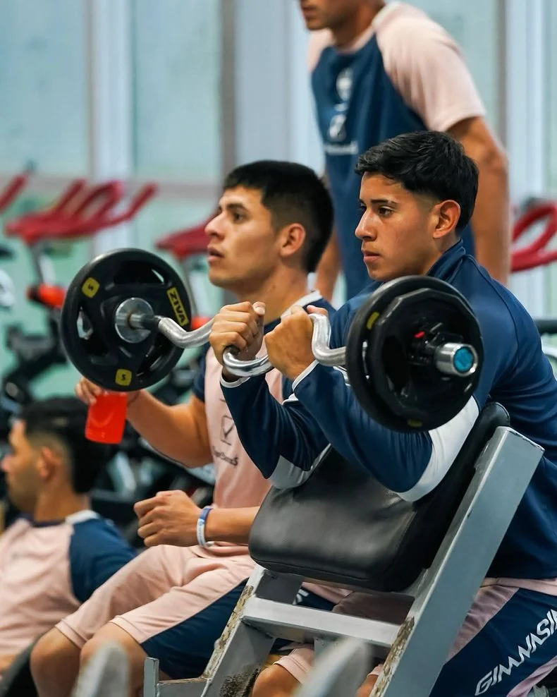 Gimnasia contin&uacute;a con su pretemporada en Estancia Chica