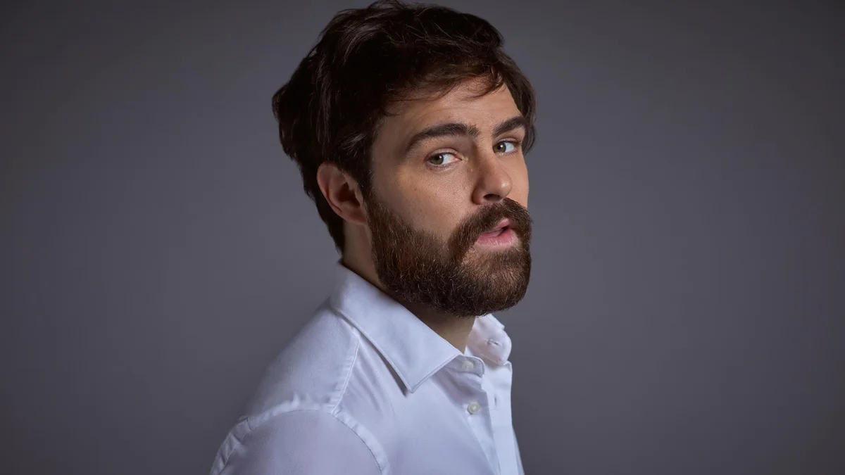 Peter Lanzani habló sobre su salud y compartió una jugada foto