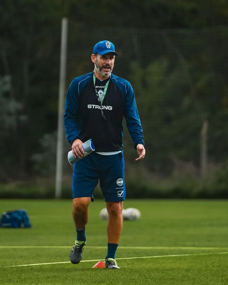 Ariel Pereyra seguir&aacute; al frente de Gimnasia, al menso hasta el s&aacute;bado